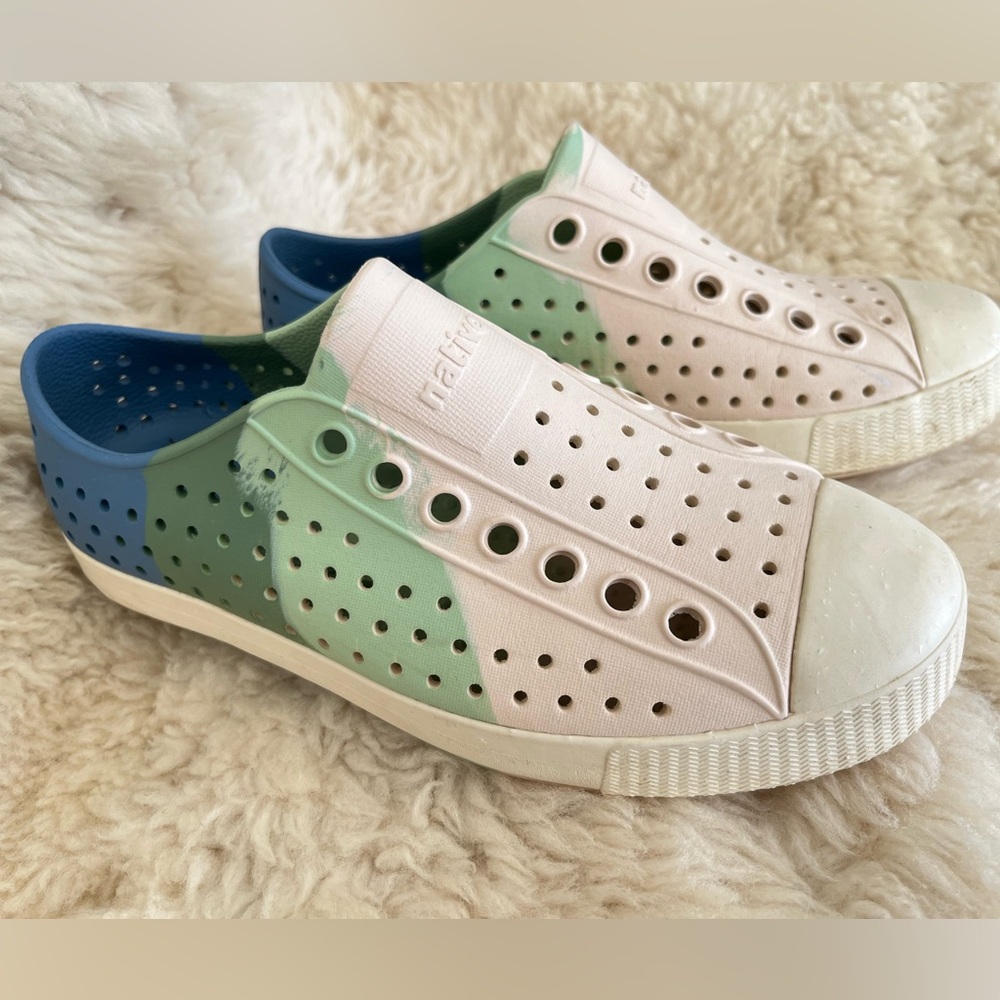 Native Shoes Jefferson Bloom Marble Kids Shoes Size 3
